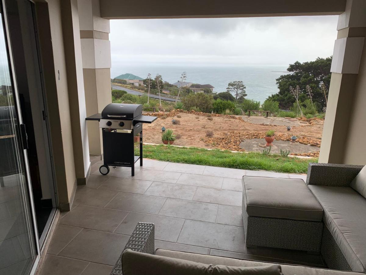 Seaview Sunset Boutique - Solar Powered Apartment *