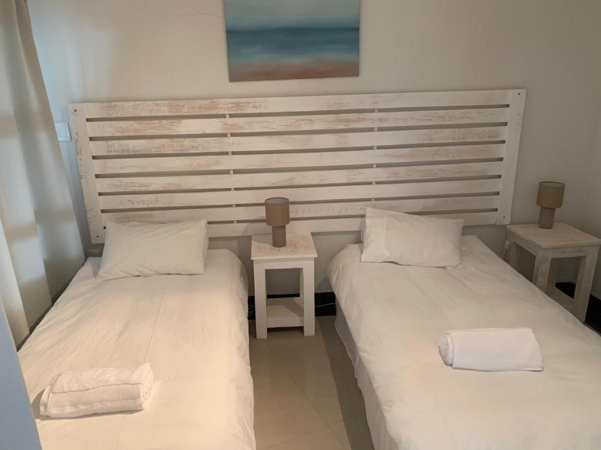 Seaview Sunset Boutique - Solar Powered *